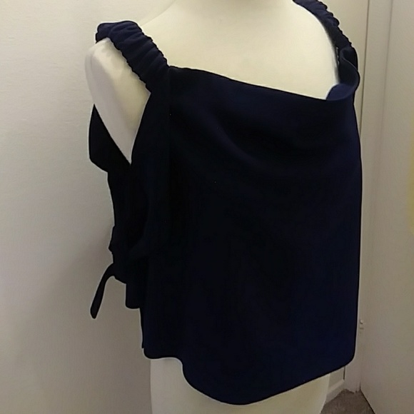 TOPSHOP coldshoulder NWT top navy blue [0066]… - Picture 6 of 7